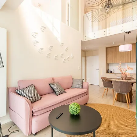 アパート Whiteblue 55 Blizej Morza コウォブジェク